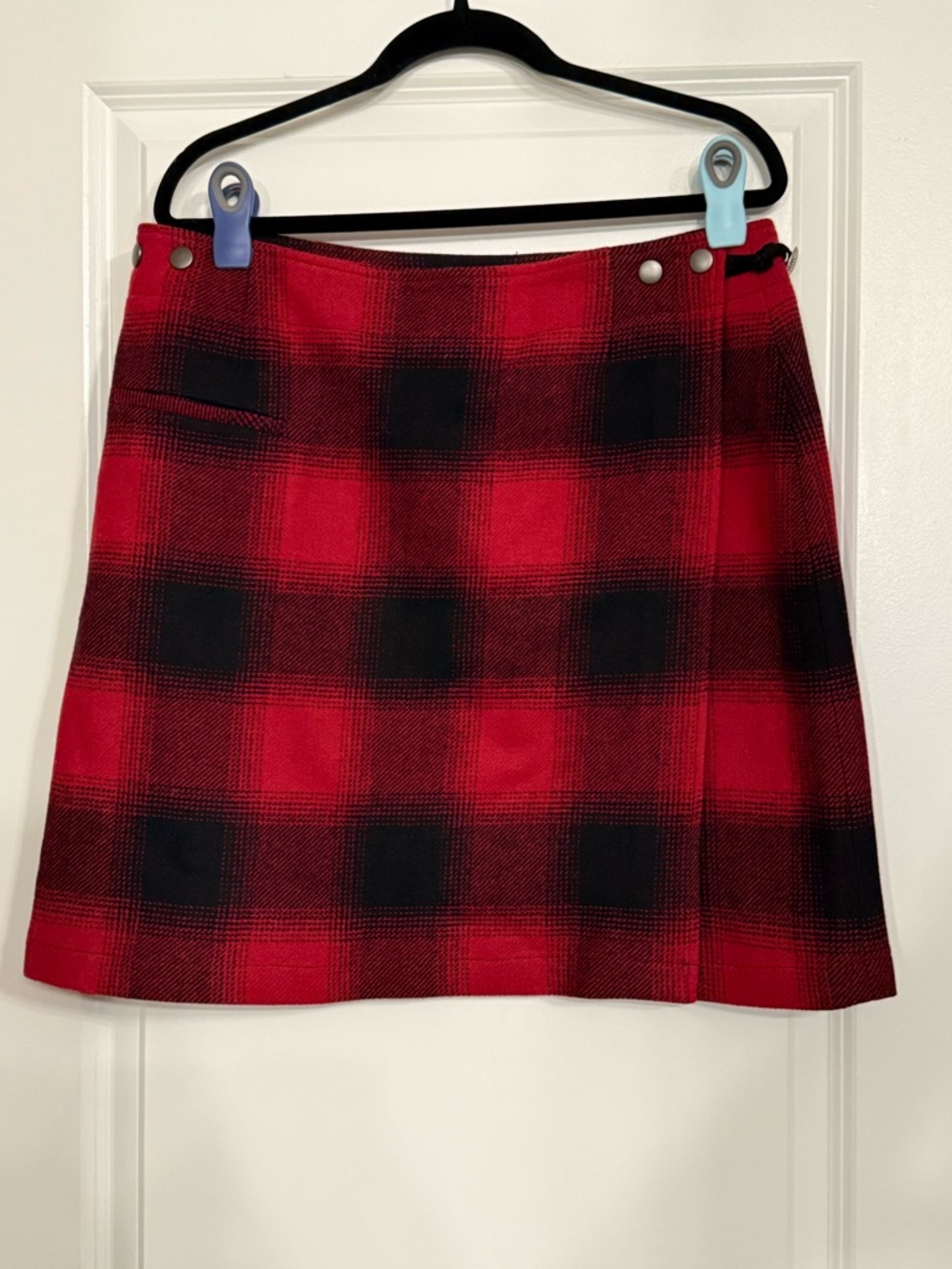 Vintage Pendleton Buffalo Plaid Red and Black Wool Blend Wrap Mini Skirt Size 14